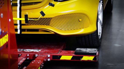 Mercedes-Benz Vehicle Safety Technology Center - Trailer
