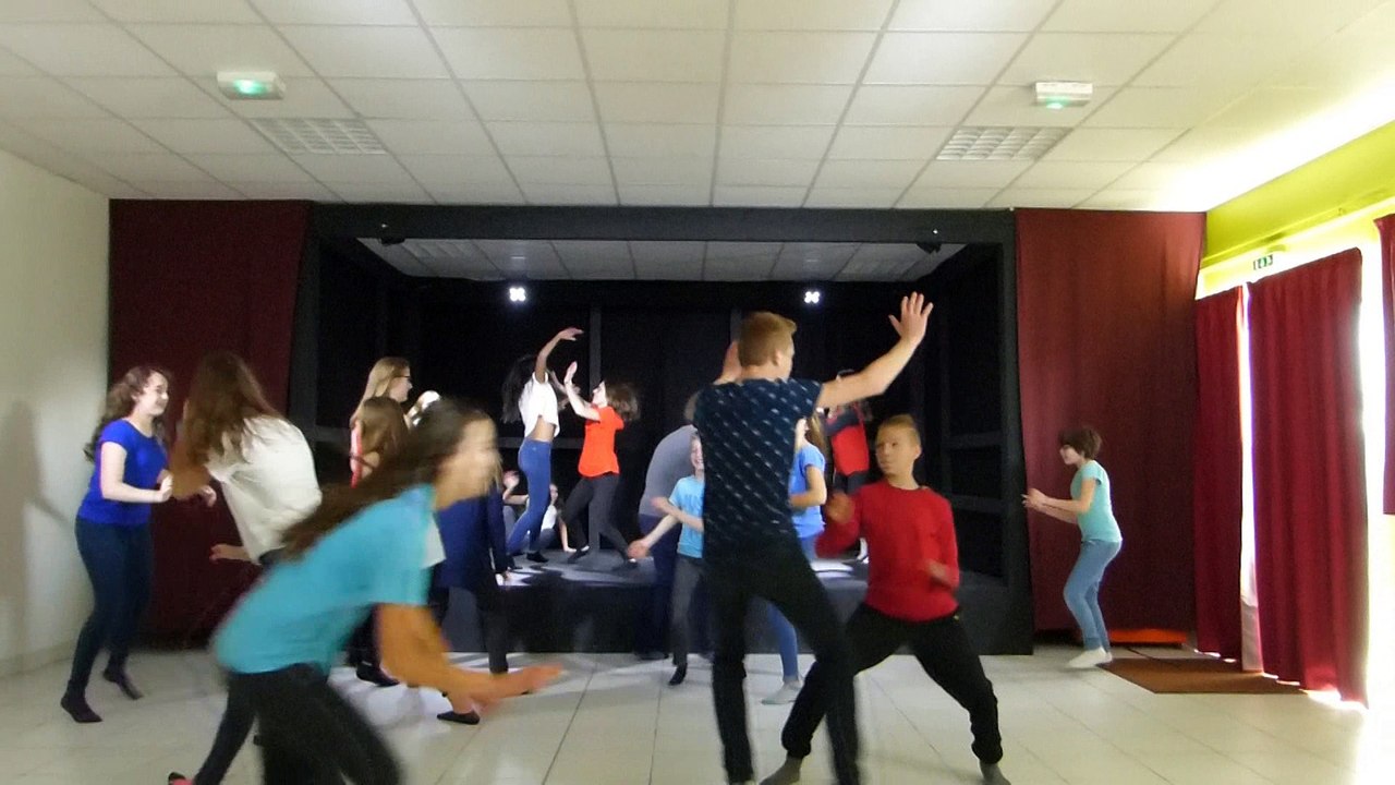 Concours FLASHMOB UNSS Championnat du monde de handball 2017 AS Les sablons Buzançais