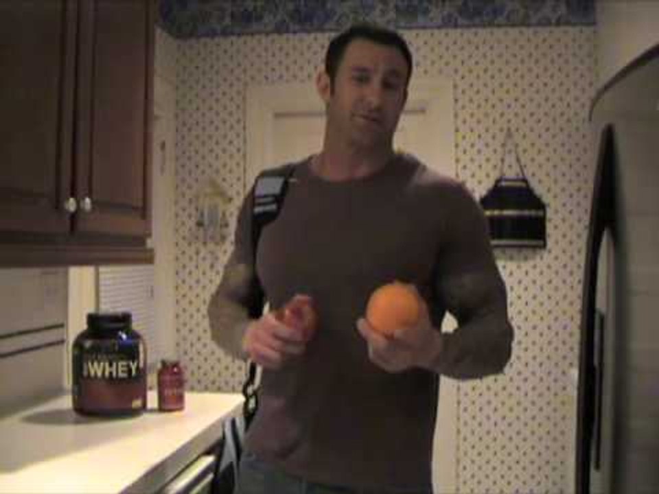 M&F RAW! NUTRITION #1 - PRE-WORKOUT CARBS APPLES VS. ORANGES