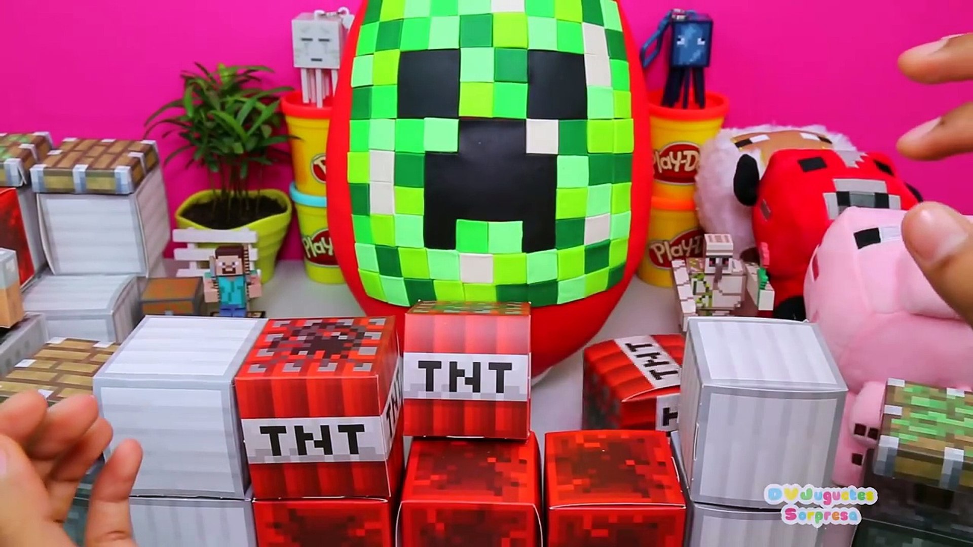 plastilina huevos gigantes