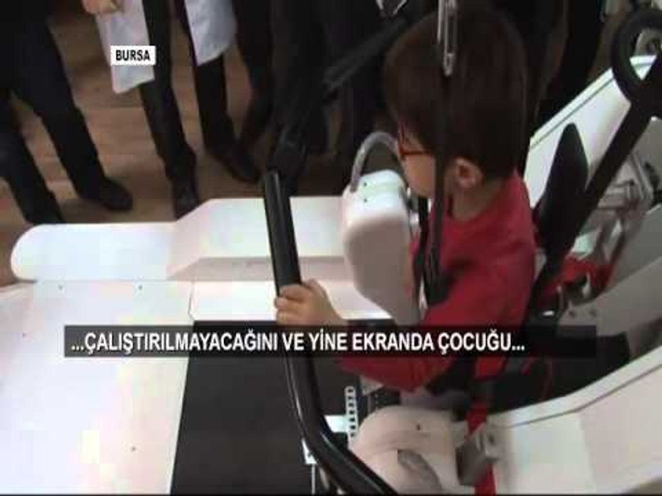 Yürüme engelli çocukların umudu 'Robotik Yürüme Cihazı'