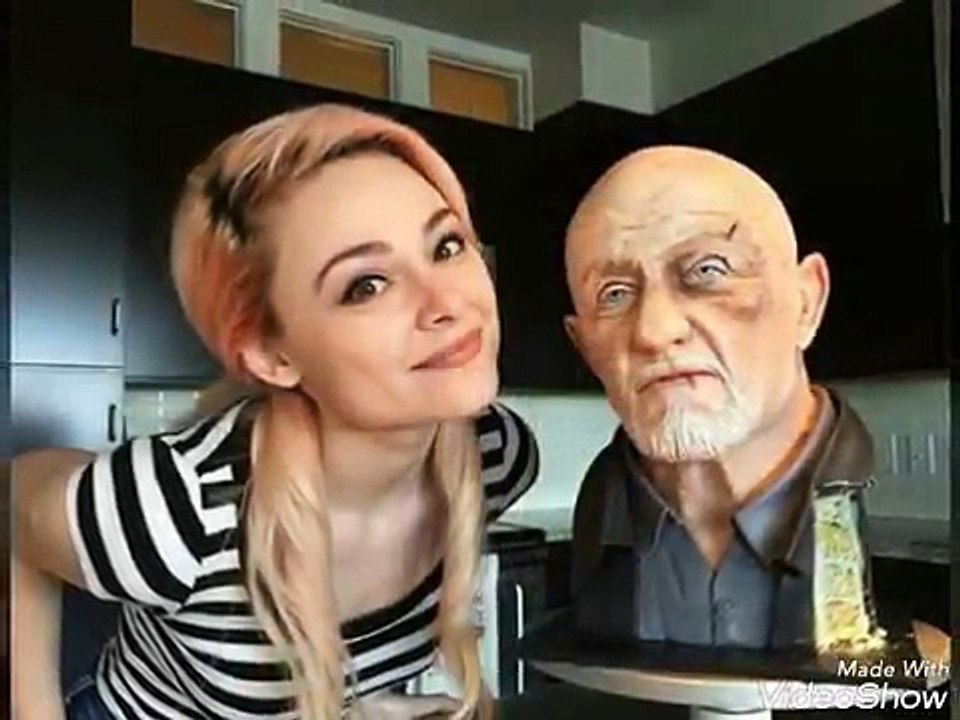American artist Natalie Sideserf makes incredibly realistic cakes
