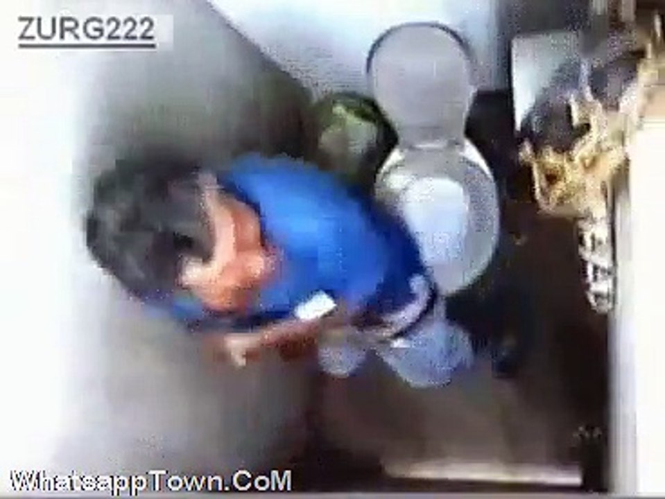 Faado-Toilet-Prank-Using-Fake-Snake