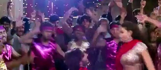 Sana Nawaz and Noor Bold Item Song