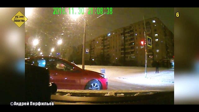 Champions du monde de la conduite : les russes !! Accidents de voitures