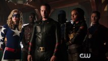 Legends of Tomorrow temporada 2 - Promo 2x08 'The Chicago Way'