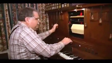 Music for old cartoons