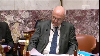 Bompard défilé amendements IVG