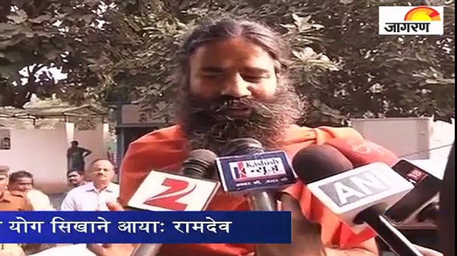 लालू से मिले योगगुरु रामदेव, बोले - तेजप्रताप को दामाद बनाने की बात गलत