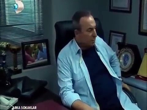 Arka Sokaklar - Mesut Rıza Babaya Sert Çıkıştı