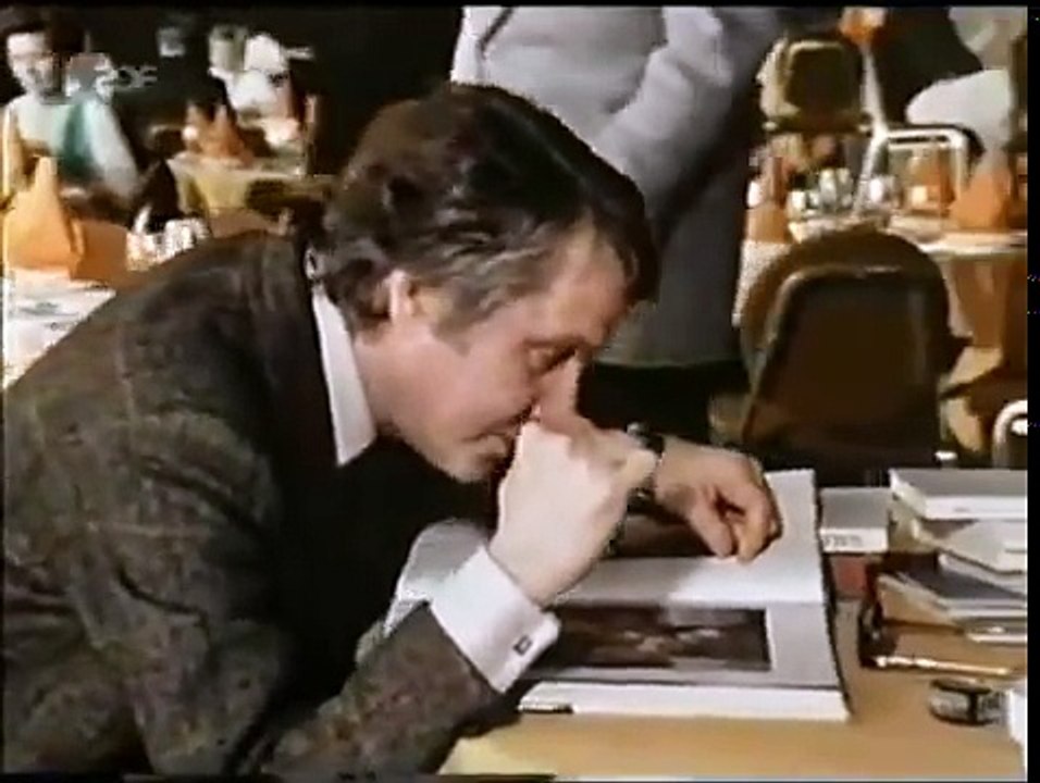 Derrick  E036 - Mord im T EE 91  (1977)