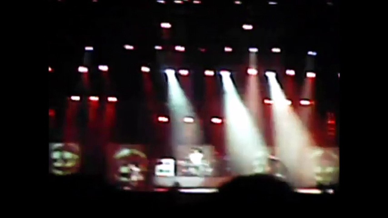 Muse - Supermassive Black Hole, Eurockeennes Festival, 07/03/2006