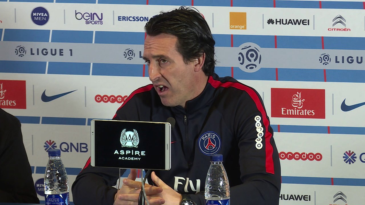 Paris SG - Unai Emery: "Cavani est en confiance. Je veux qu'il batte le record de Ibrahimovic (de 156 buts avec le PSG)"