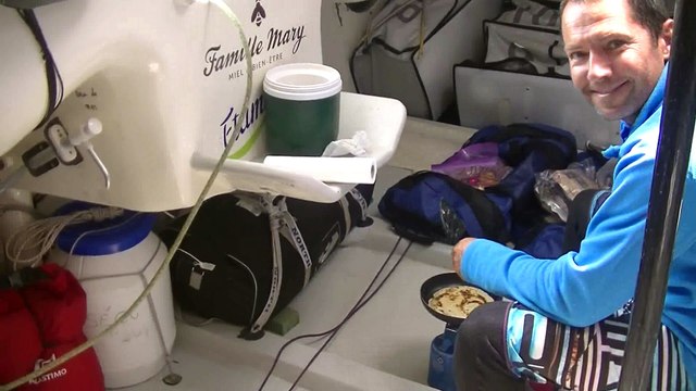 J27 : Crêpes party pour Romain Attanasio / Vendée Globe