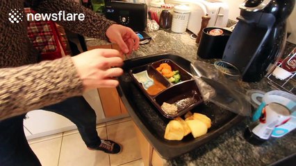 YouTuber makes roast dinner out of five pound notes