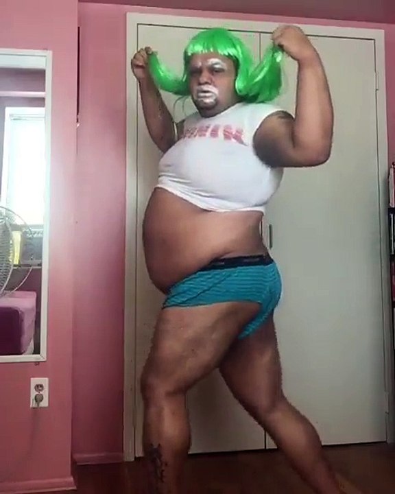 Dança Sensual de Pai aborrecido