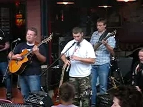 SHANNON GROUPE POLONAIS FIL 2006