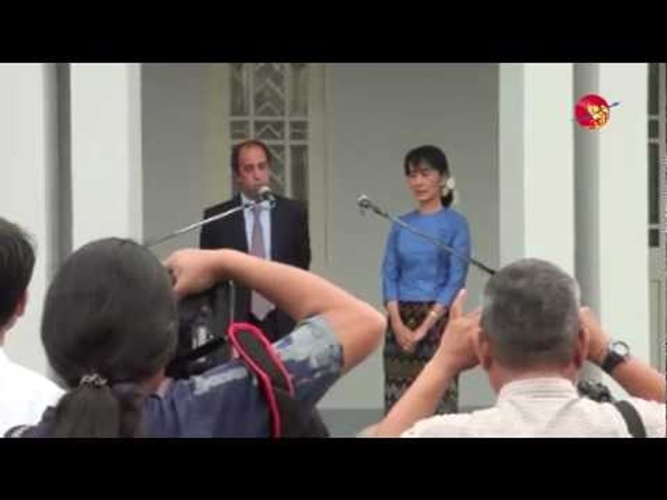 Tomas Ojea Quintana and Daw Aung San Suu Kyi's press conference