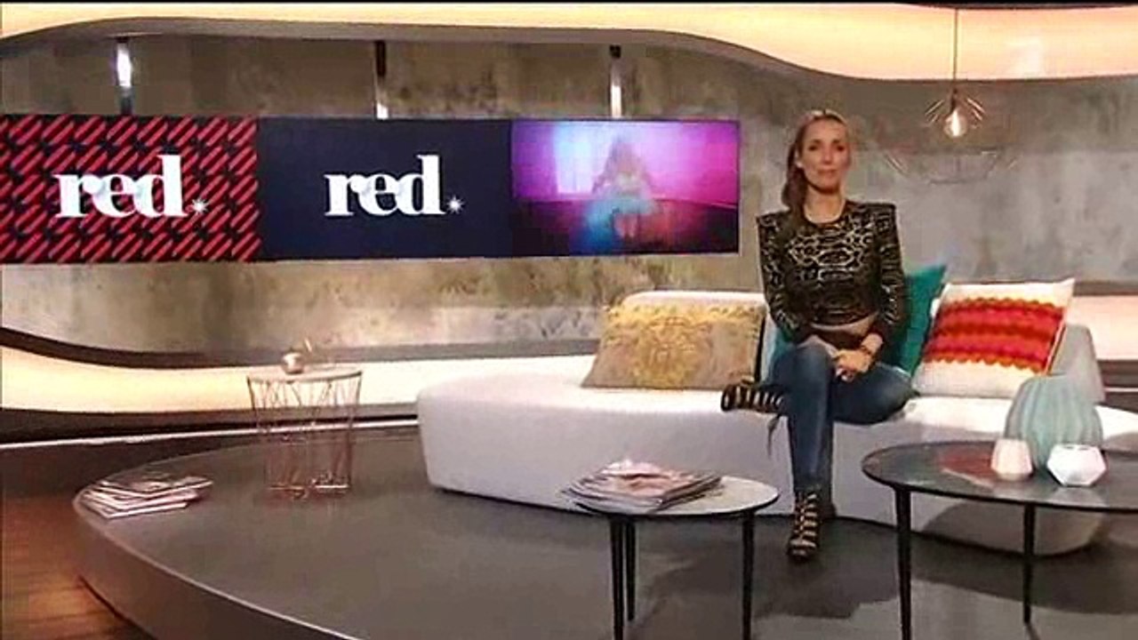 Annemarie Carpendale - red - 01.12.2016