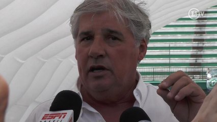 Pai do zagueiro Filipe Machado critica postura de Temer