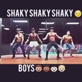 sexy guys dancing - coreografia shaky shaky daddy yankee - official video