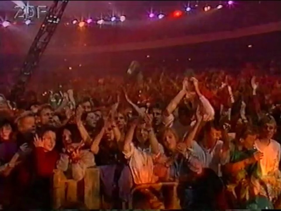 Robin Beck - Tears in the rain _ (Peters Popshow)  _ 1989