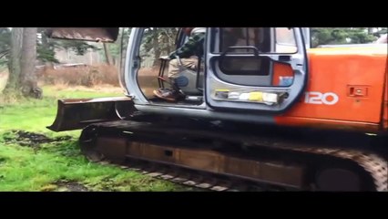 Hitachi Excavator EX120 test for working
