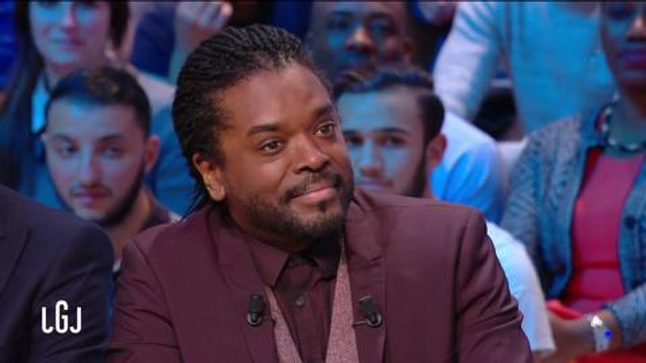 LGJ : Ornella Fleury drague Anthony Kavanagh