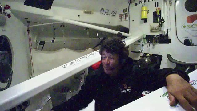 J27 : Jean Le Cam réagit à la faute de Jean-Pierre Dick / Vendée Globe