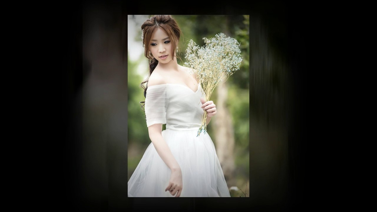 Custom Made Bridal Cowboy Boots - Reasons To Be A Bride Who Wears Cowboy Boots