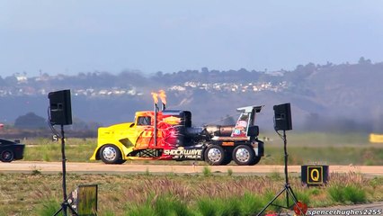 Shockwave - Cel mai puternic camion din lume 350km/h se întrece cu un avion !