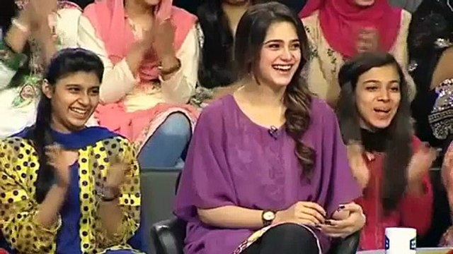 Mazaq Raat - 25 October 2016 - Uzma Bukhari and Ismail Tara [360p]