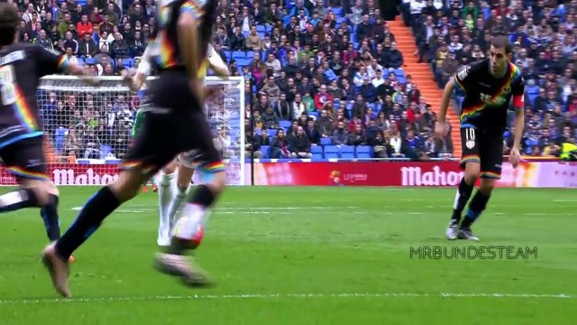 -Toni Kroos 2016 - The Perfect Midfielder - Goals-_Skills-_Passes HD