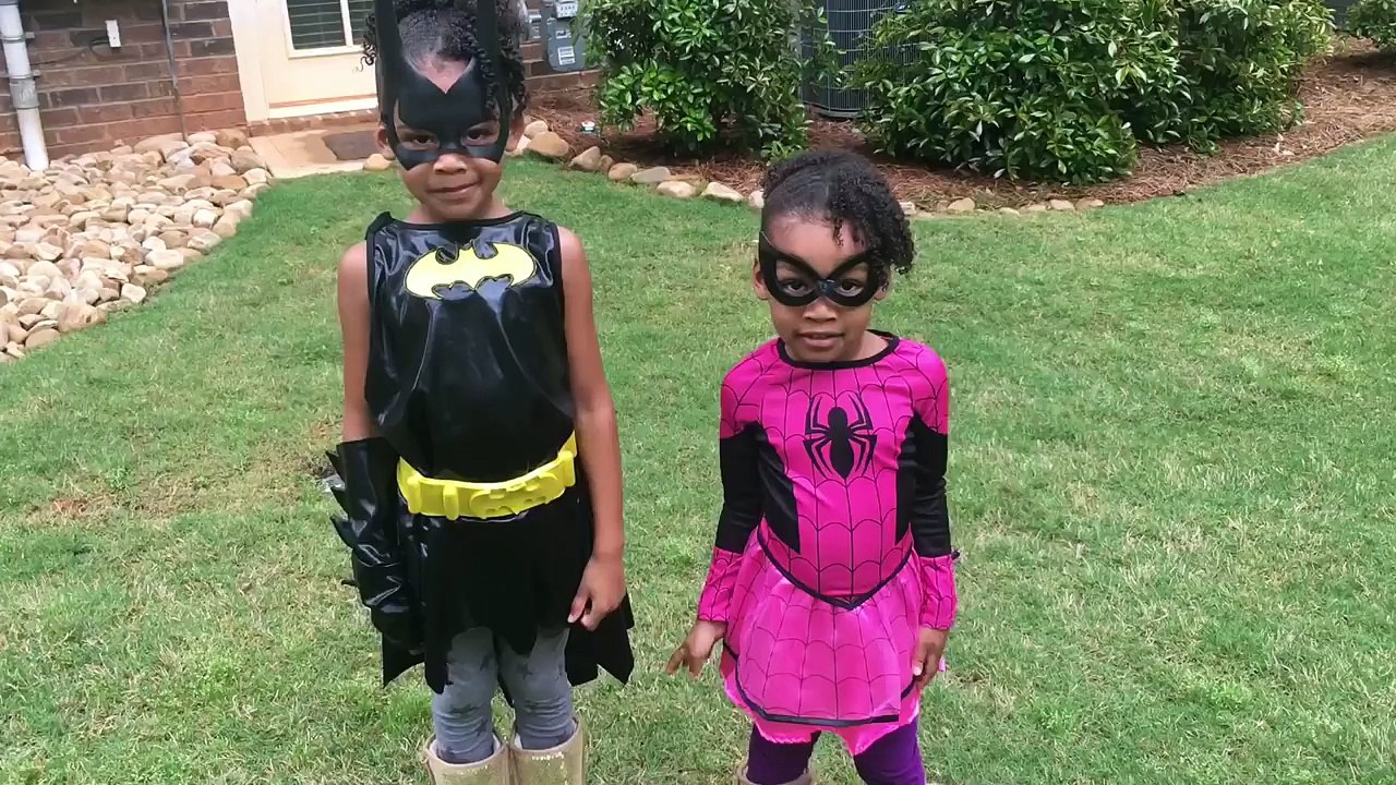 Surprise Toys Giant Balloon Pop Challenge Batman Vs Superman Disney Cars Toys Thomas & Friends Naiah