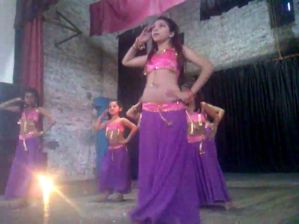 Presentacion Danza Arabe teatro Cosmopolitan 6_10_2013 video 2