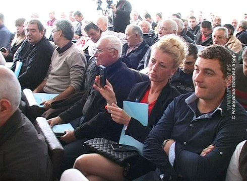 Kongres Vlaha Srbije na Borskom jezeru, 3. decembar 2016. (RTV Bor)