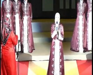 ہاں جی ! چھیڑو گے برقعے والیوں کو۔۔۔۔۔؟؟؟  وہ بھی کراچی میں۔۔۔۔۔؟؟؟ جس کا ہیلمٹ ۔۔۔۔۔ اْس کا سر۔۔۔۔!!