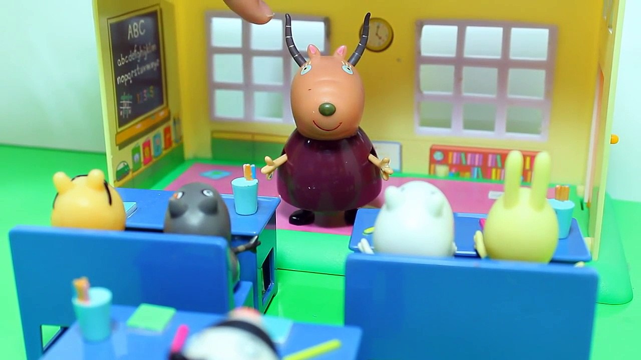 Свинка Пеппа Мультик для детей ПРОГУЛЯЛА ШКОЛУ ПОССОРИЛАСЬ Игры для девочек на русском Peppa Pig