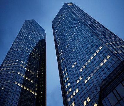 Deutsche Bank 3400 Clients