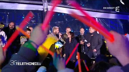 Téléthon 2016: Le trou de mémoire en direct de Jenifer sur une chanson de Jean-Jacques Goldman