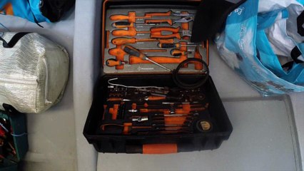 J28 : Les tentatives de réparation s'enchaînent pour Sébastien Destremau / Vendée Globe