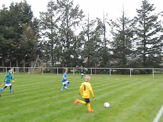 BUT N°2 DE QUENTIN sur une passe de NOE  contre Matel 3 le 3/12/16