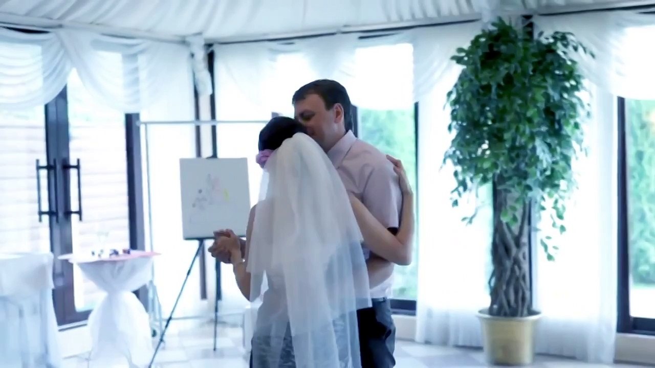 Танец на свадьбе, гости не ждали такого поворота