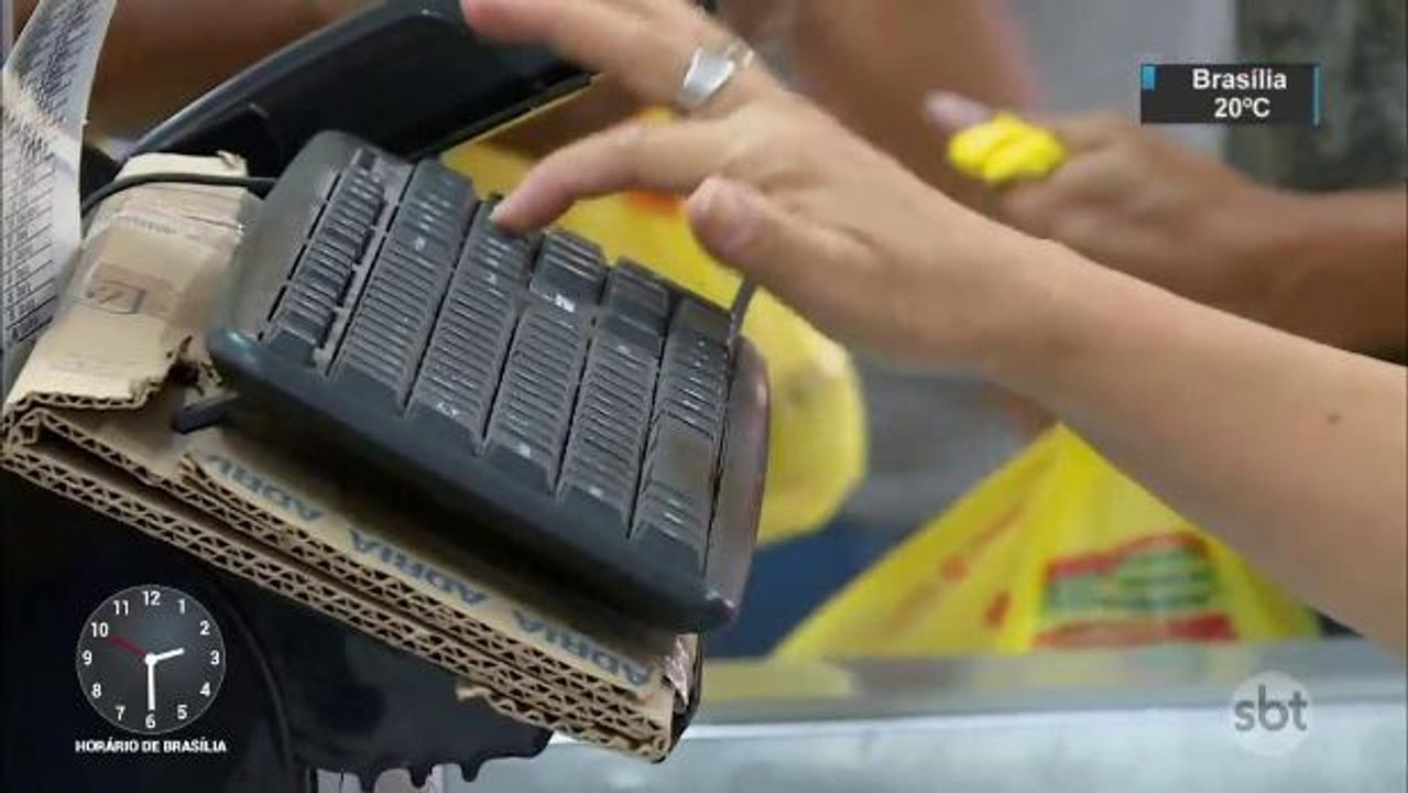 Boa parte dos brasileiros não conseguirá zerar dívidas com o 13º salário