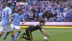 Le mauvais geste de Sergio Aguero sur David Luiz (2013)