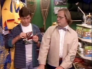 My Secret Identity S01e08 The Lost Weekend