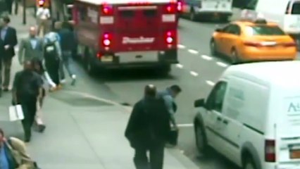 Man Steals $1.6 Million Bucket of Gold No One Notices! WEB