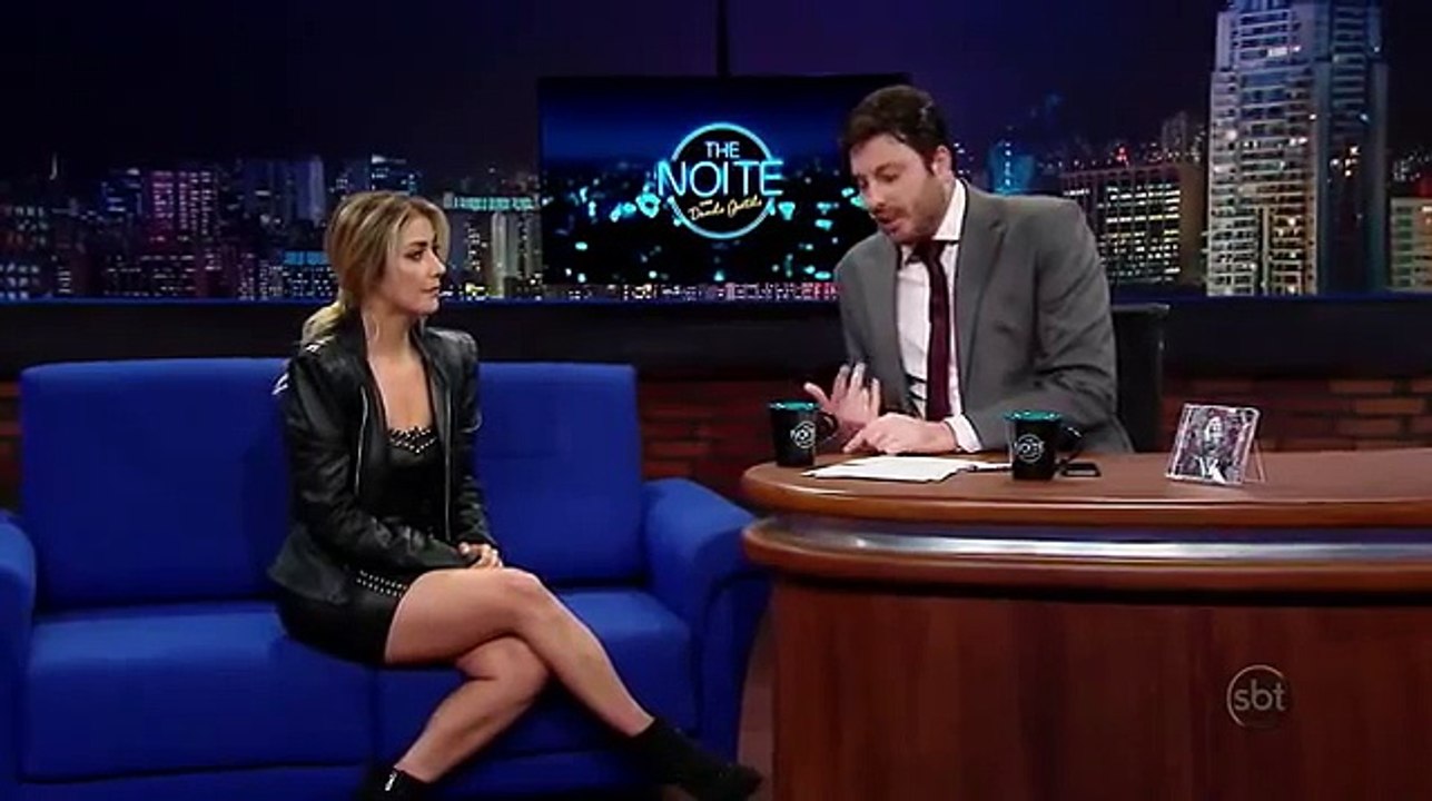 LUIZA POSSI IMITA PAULA FERNANDES, ZÉLIA DUNCAN E WANESSA CAMARGO - YouTube