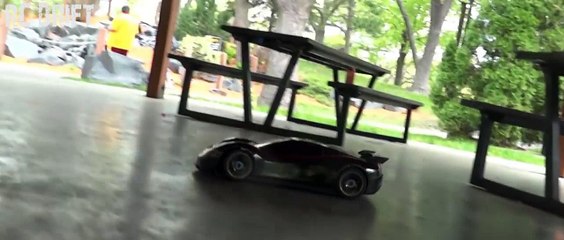 RC DRIFT 110MPH SPORTY CAR DRIFT