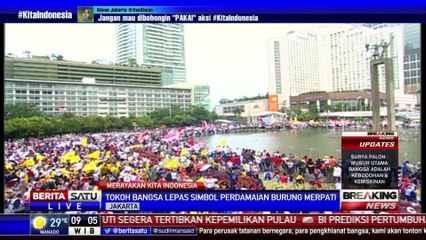 Pelepasan Burung di Acara Perayaan Kita Indonesia